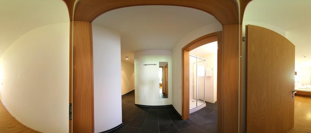 Apart Mountain Lodge Mayrhofen Quarto foto